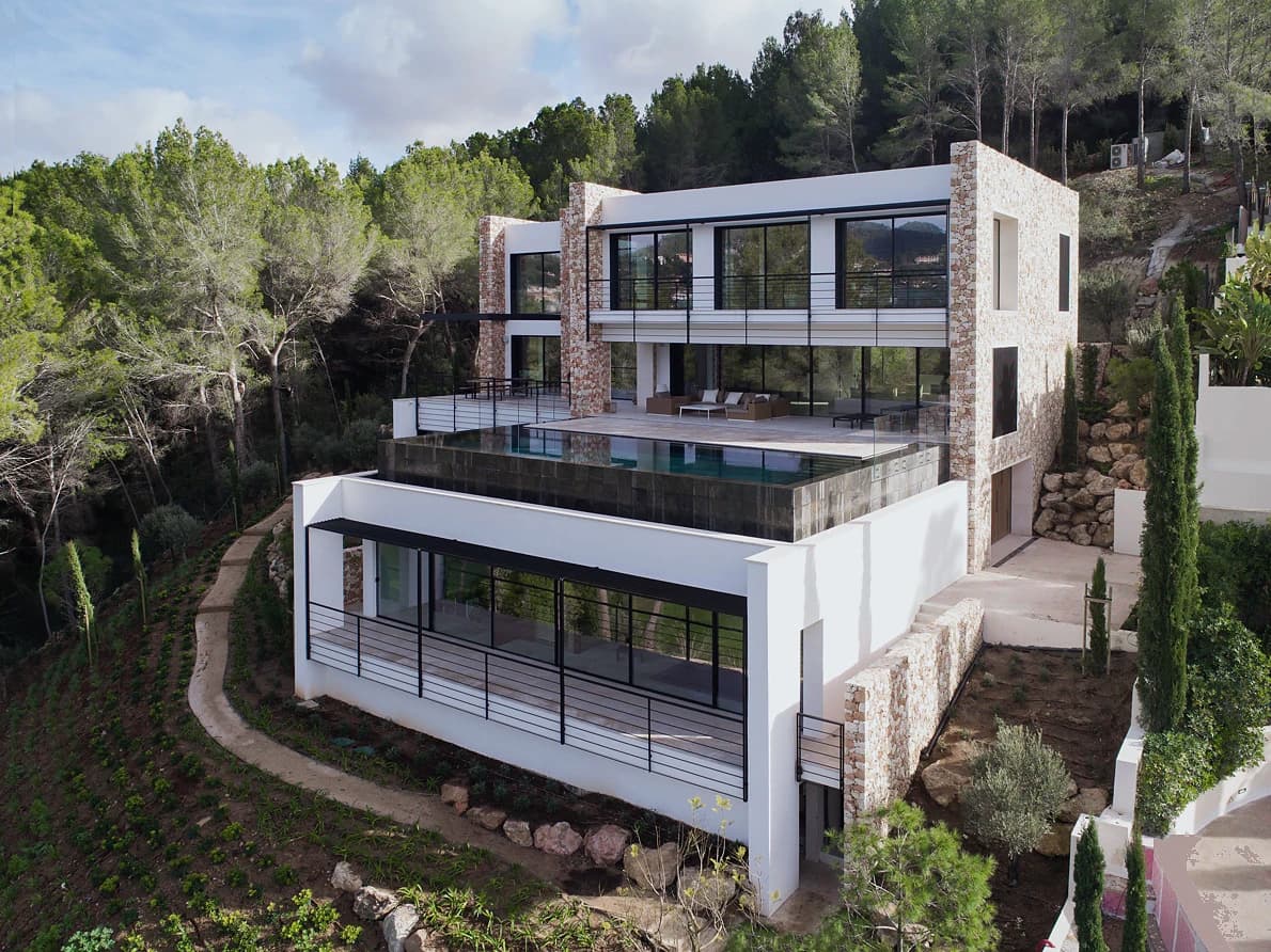 Residential & Luxury Villa Designs